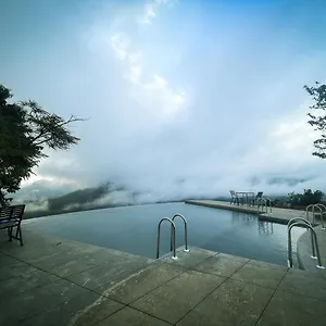 ***** Resort Haze And Kites India