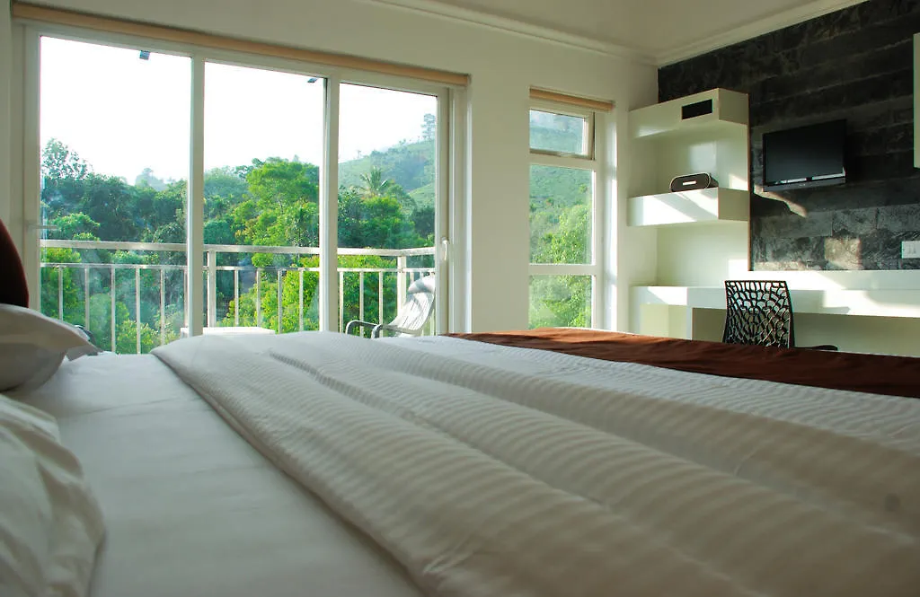 Bed and Breakfast Gruenberg Tea Plantation Haus Munnar Bed & Breakfast